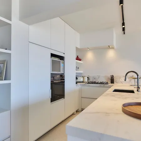 Lecomte アパート