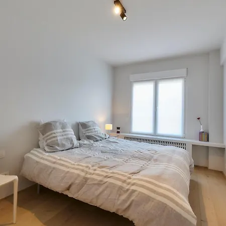 アパート Lecomte *